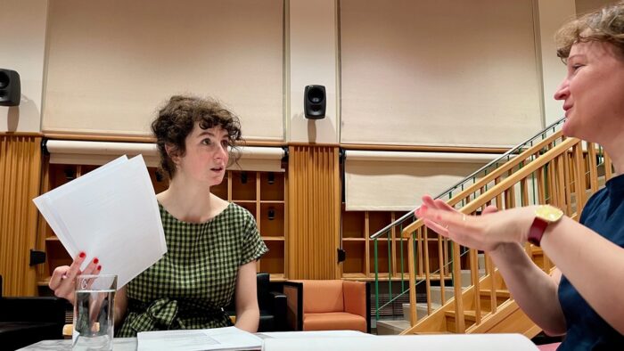 Naemi Letzer, Caroline Hofer: Marillenmassaker. Bild: ORF: