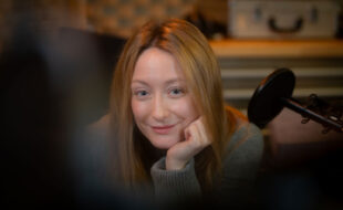 Alina Fritsch. Bild: Joseph Schimmerorf.